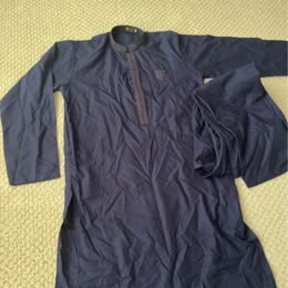 Gently used super soft Boys Navy Kameez and shalwar set for 10-12 years